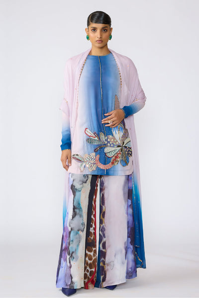 Woman wearing Kinfolk pink-blue ombre kurta with pants