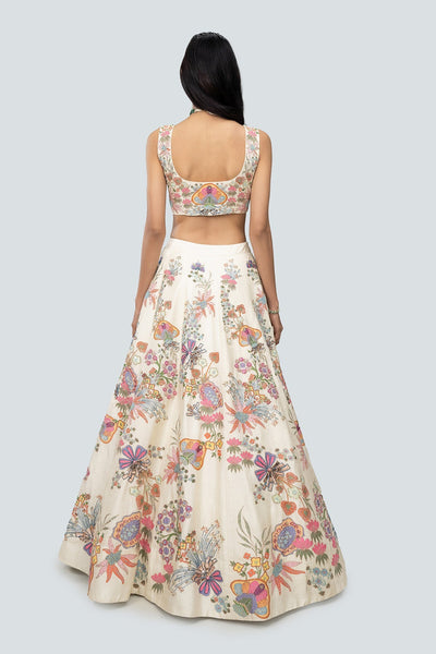 Zahra- Ivory-RTS