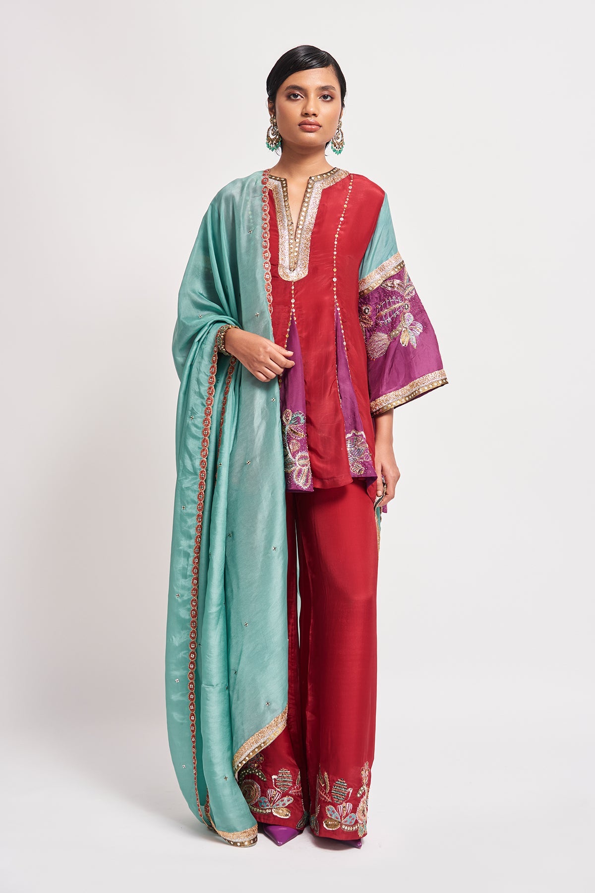 Short godet Habutai silk kurta with wide leg pants and teal dupatta