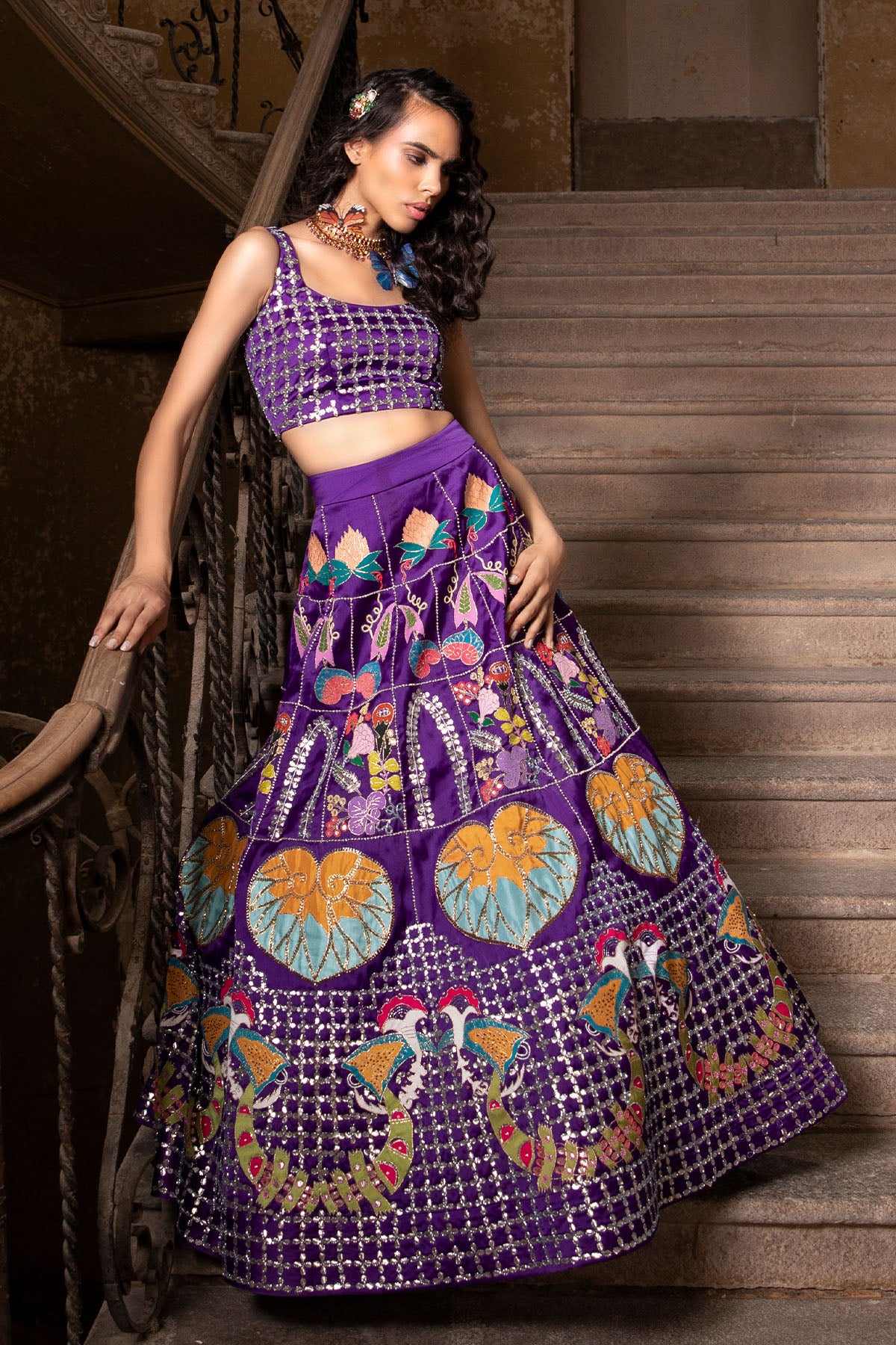 Blouse and lehenga flow with dupatta angle