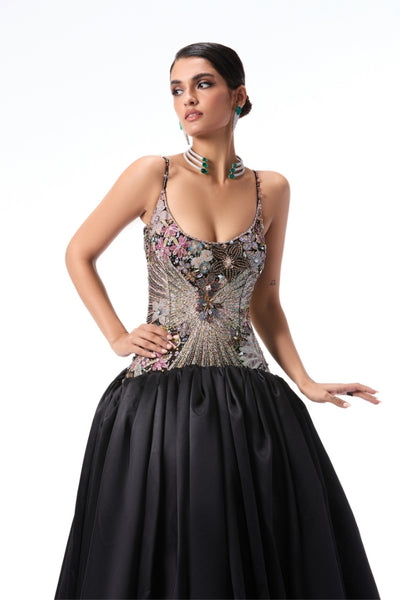 Sunflair - Black taffeta satin gown
