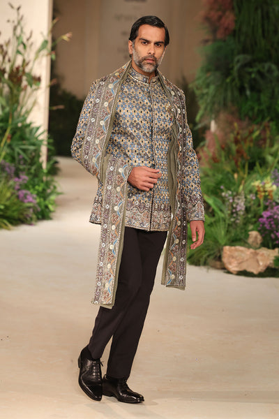 Couture-style look featuring the Wild At Heart gunmetal tissue bandhgala and stole.