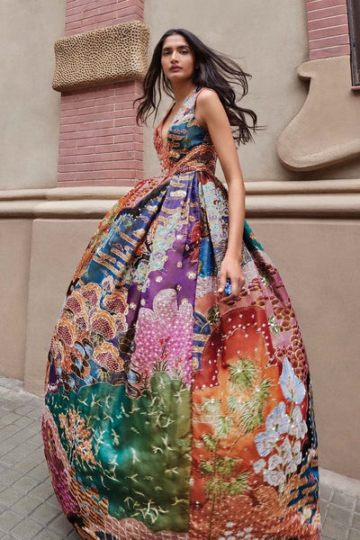 Trencadís maze-orange gown by Aisha Rao side angle view