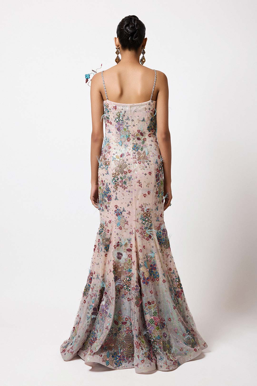 Printed applique panel and dupatta back close-up view