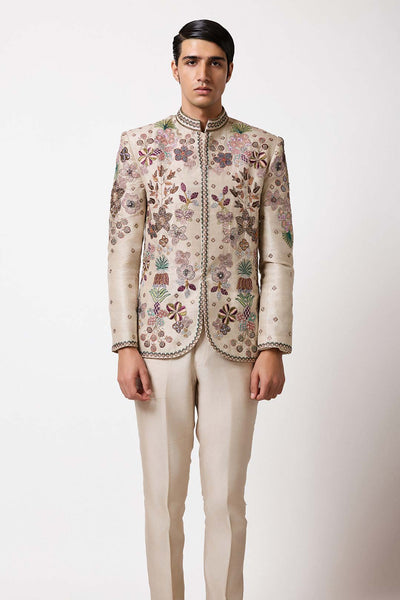 Front close-up of raw silk texture and button design