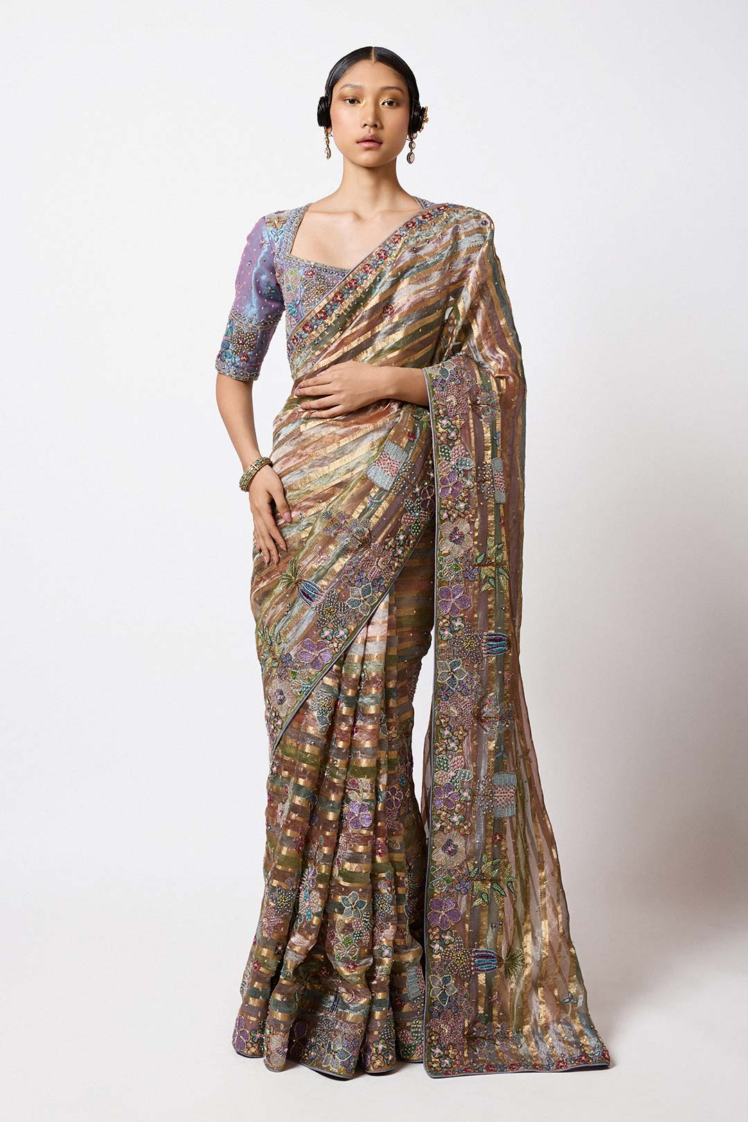 Woman wearing Aisha Rao Mbellished Multicolour Banarasi Tissue Brocade Saree With