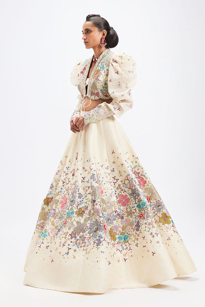 Aisha Rao lehenga side profile with organza sleeve jacket