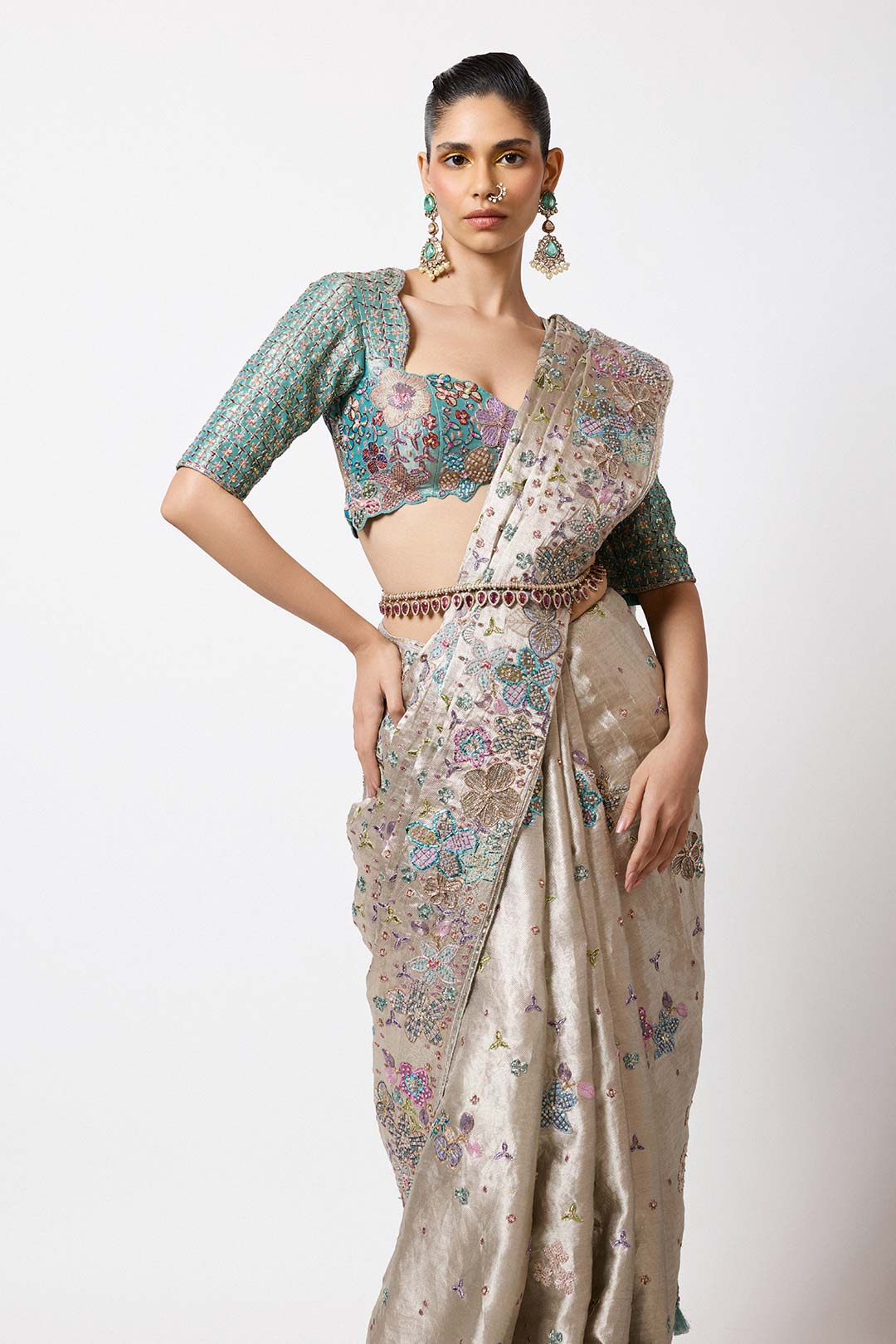 Woman wearing Aisha Rao silver Banarasi tissue outfit front