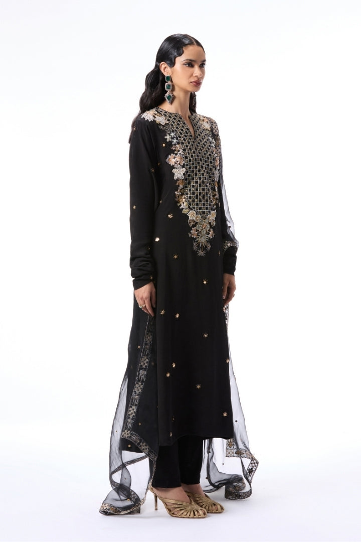 Vervemuse - Black mulberry crepe kurta