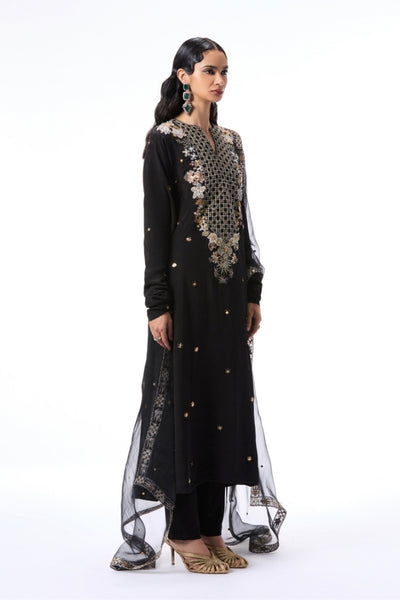 Vervemuse - Black mulberry crepe kurta