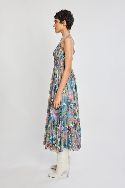 Left side view of Trencadís grey georgette dobby circle gathered midi dress