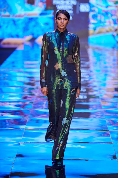 Close-up of right side shirt and pants details